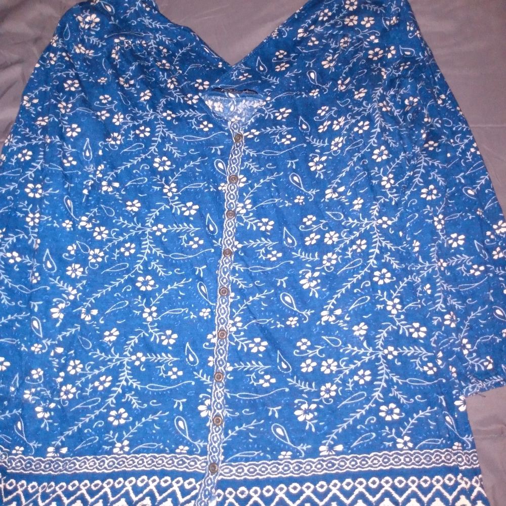 Lucky Brand top